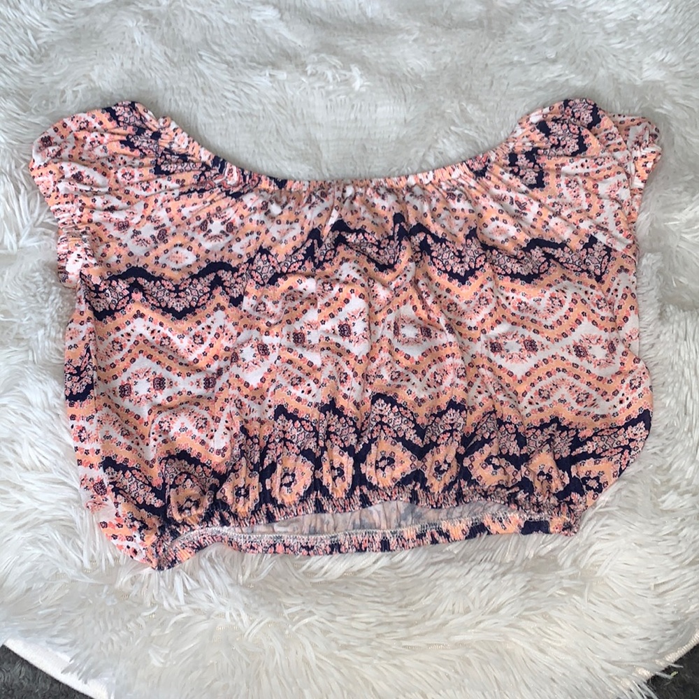 OFF THE SHOULDER CROPPED TOP!! soft and stretchy!!